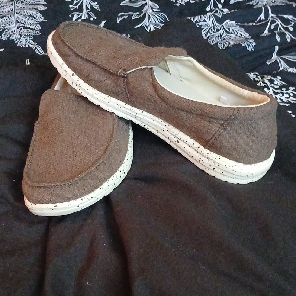 Hey Dudes Brown Casual Slip-On Shoes Size 8